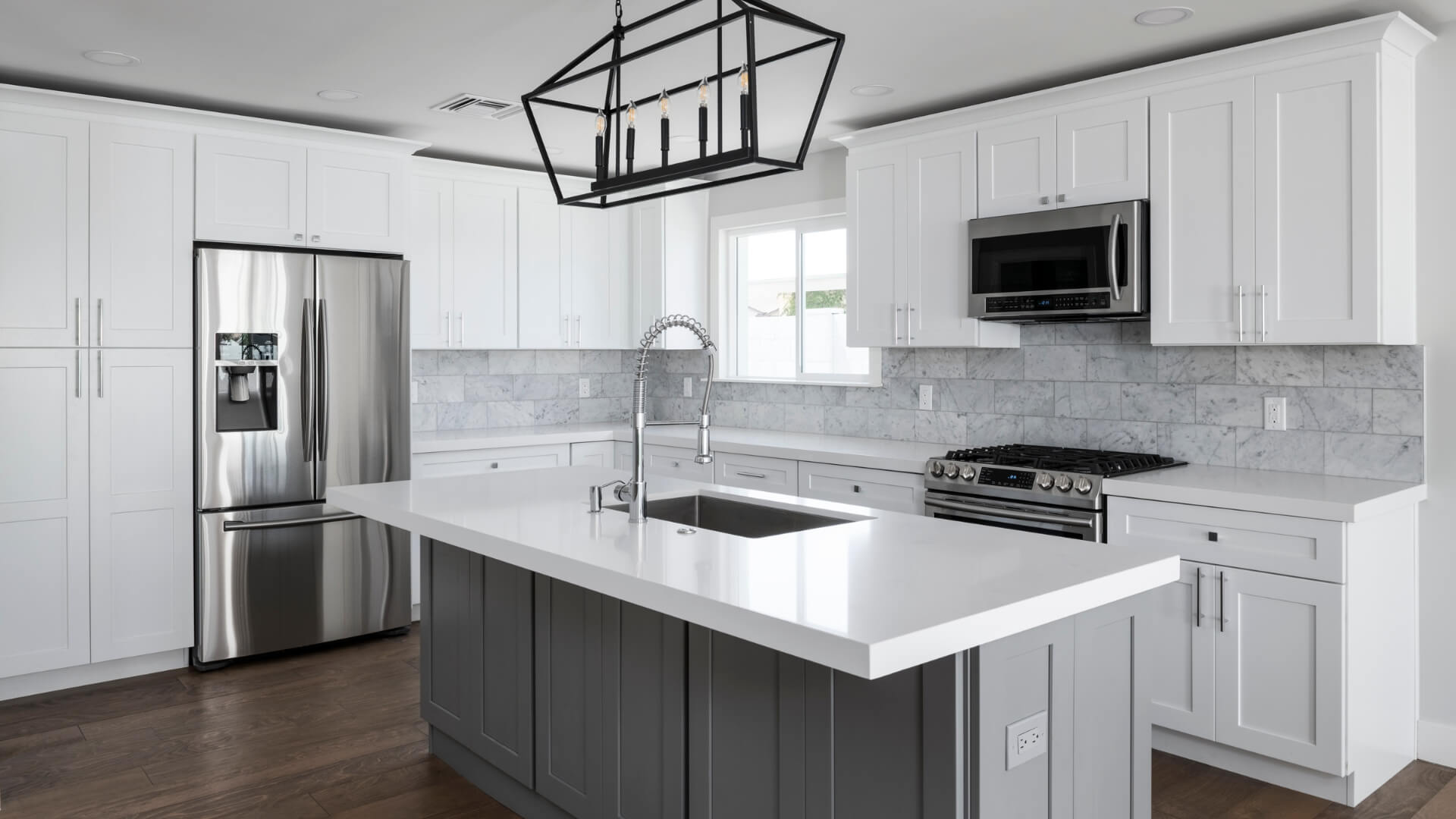 What Is The Perfect Tile Size?